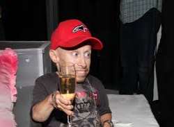 Verne Troyer consuming alcohol
